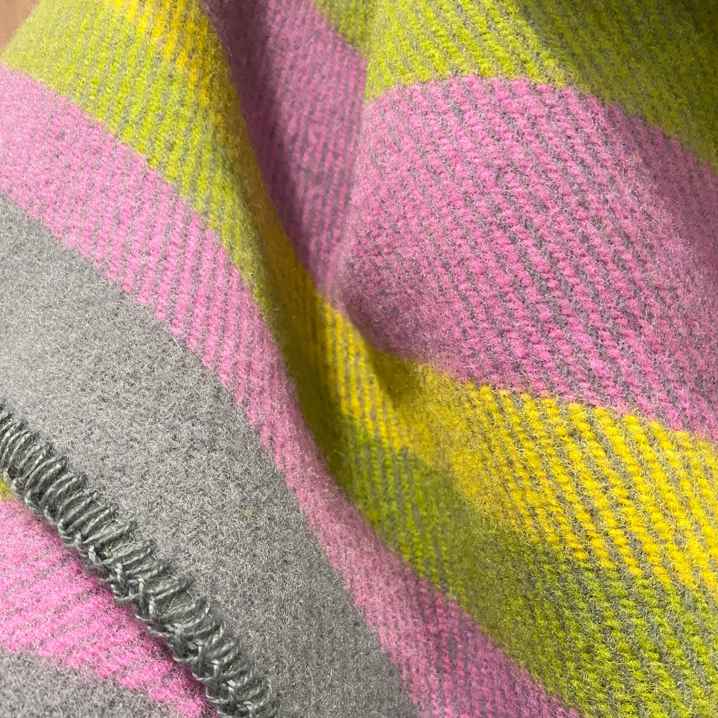 Canadian Wool Blanket - Colours of Canada Collection