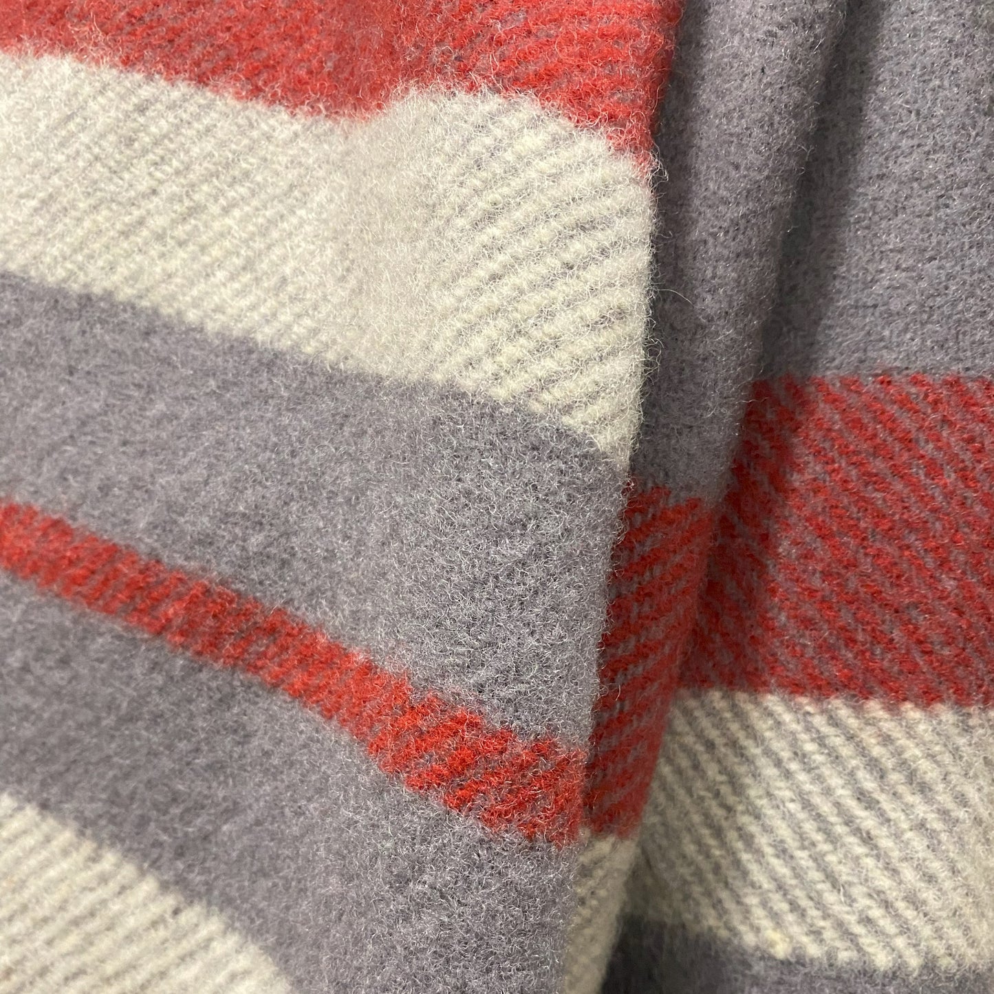 Canadian Wool Blanket - Colours of Canada Collection
