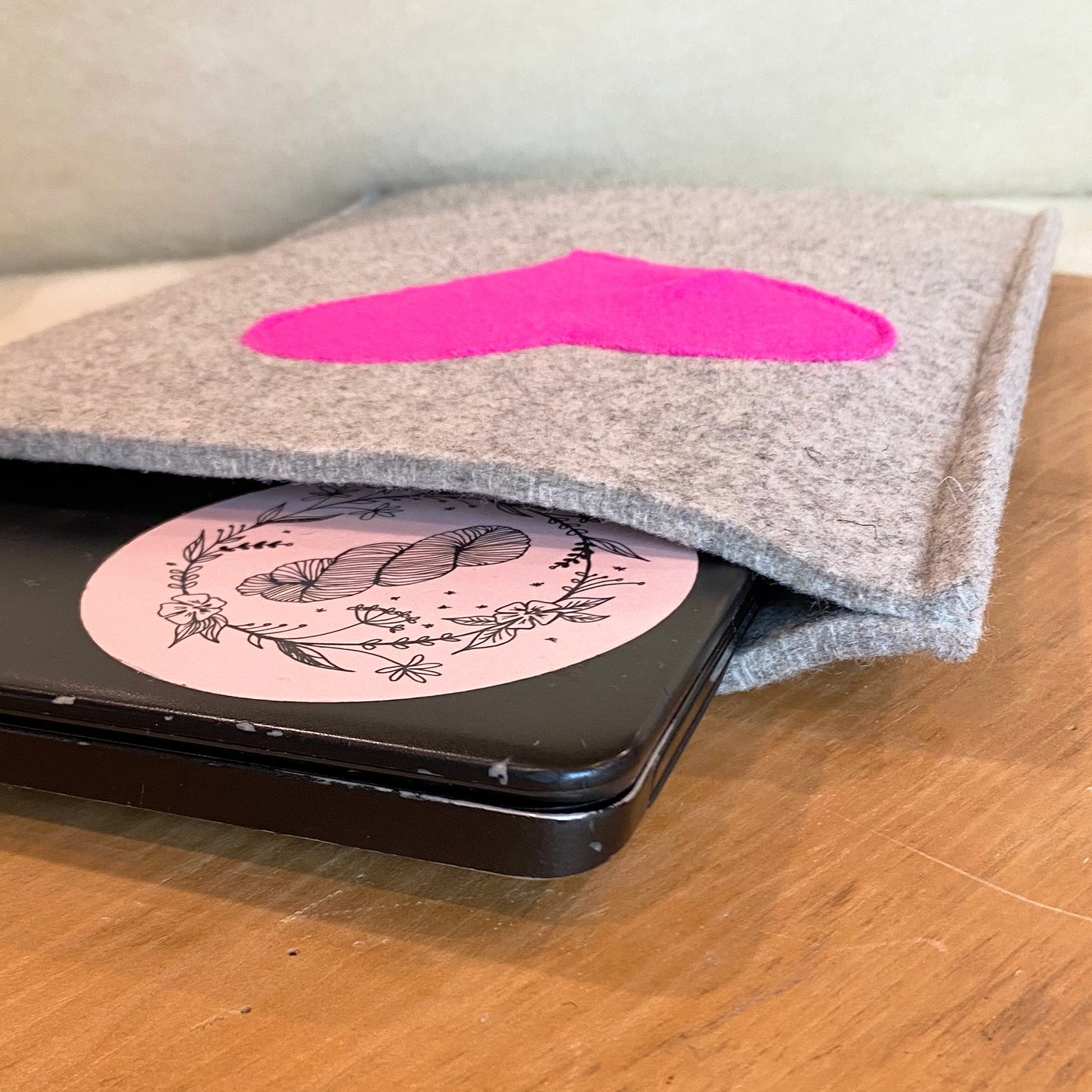Wool Felt Laptop Pouch