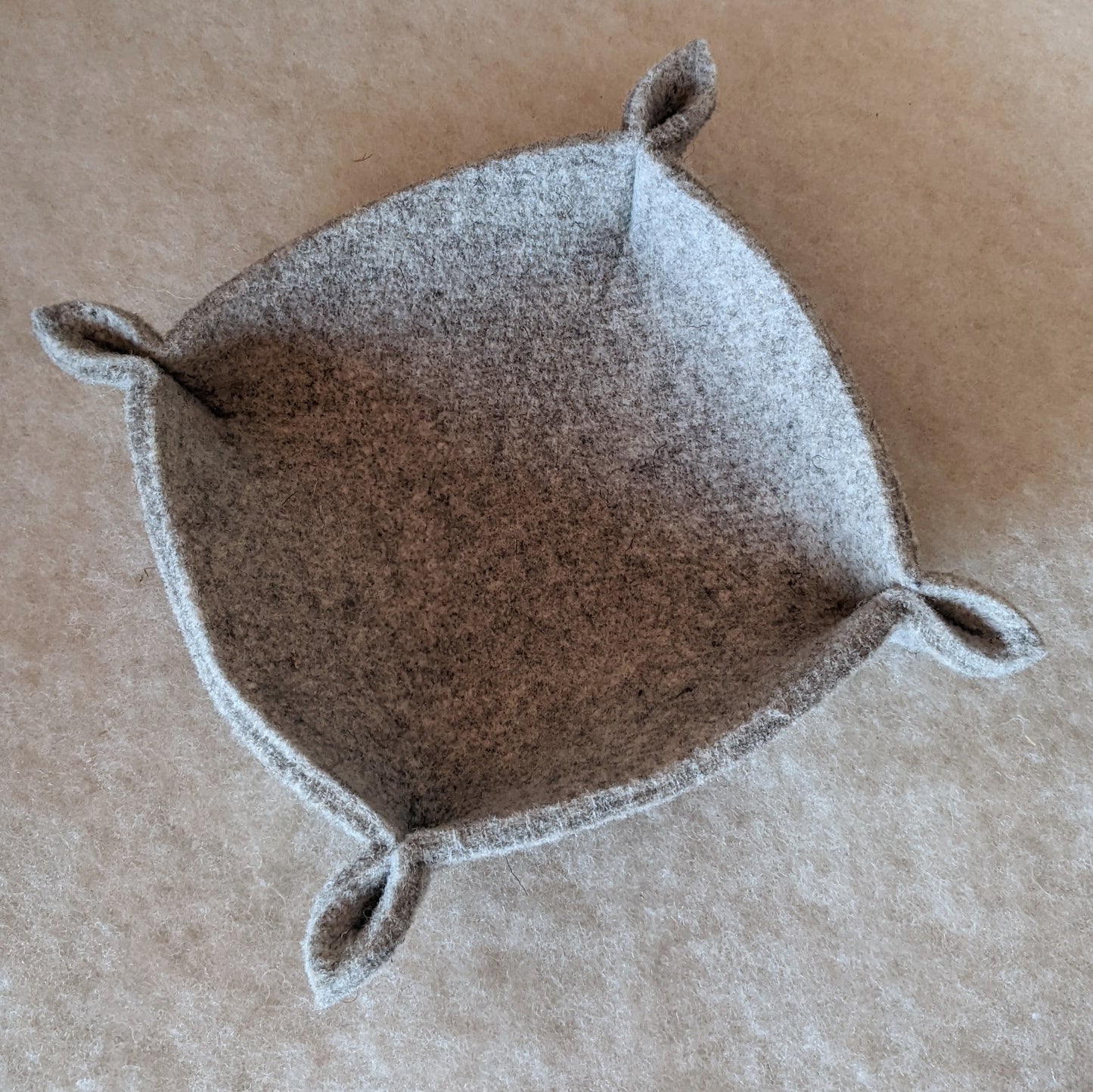 Wool Felt Bowl – Valet, Dice Tray & Home Storage