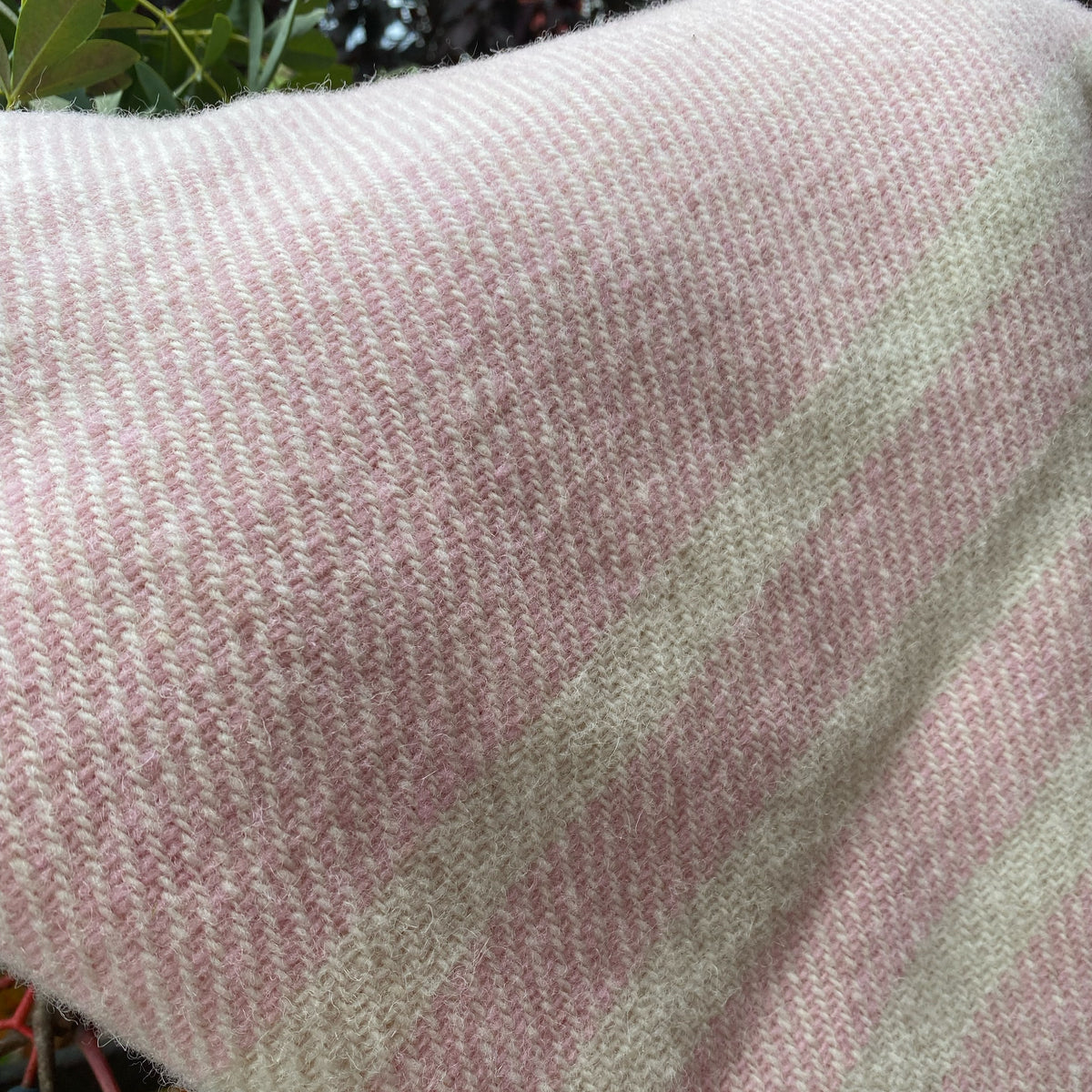Canadian Wool Blanket - Classic Collection