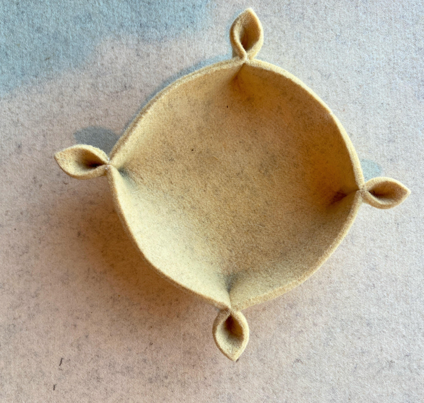 Wool Felt Bowl – Valet, Dice Tray & Home Storage